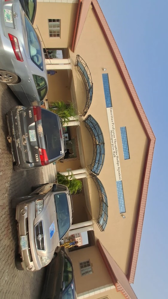 Prof. Emeritus Ogunlesi Hall photo 2